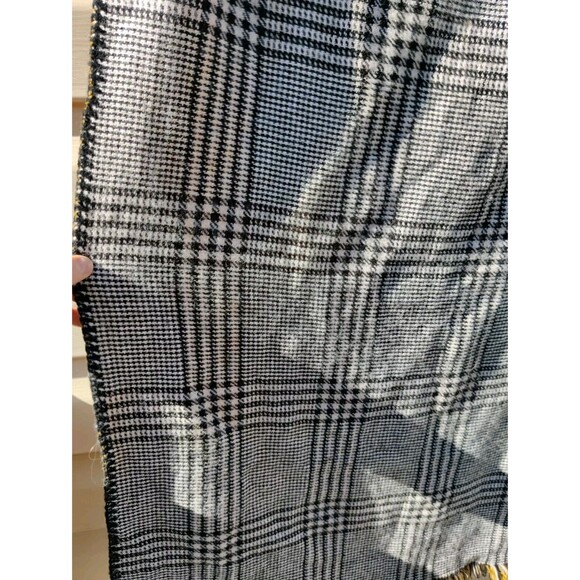 Time & Tru Black White Hounds Tooth Reversible Yellow Woven Blanket Scarf Fall🍂 - Picture 5 of 14